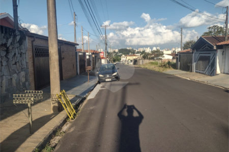 Casa térrea disponivel para venda no Jardim Bandeirantes