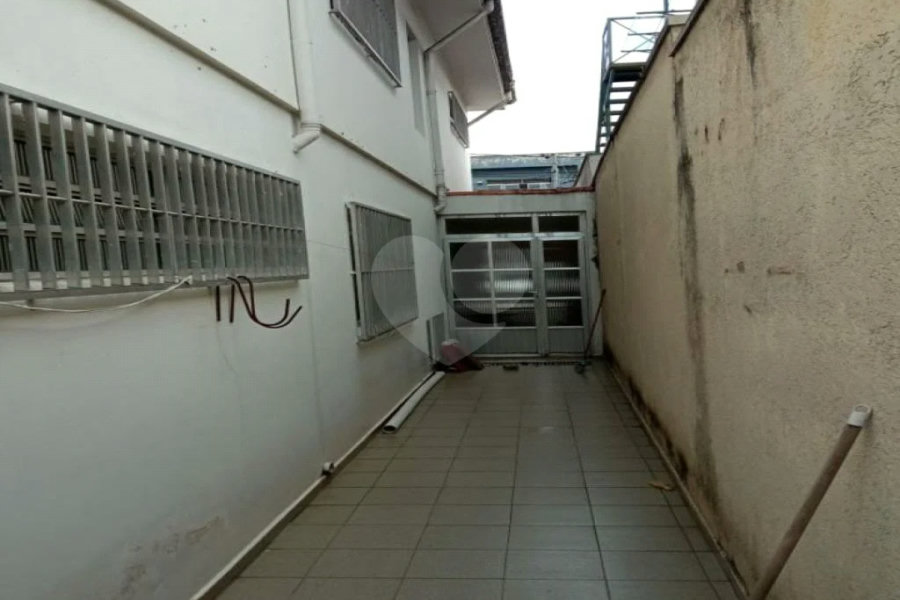 Excelente sobrado à venda, no melhor do Jardim Campo Grande!
