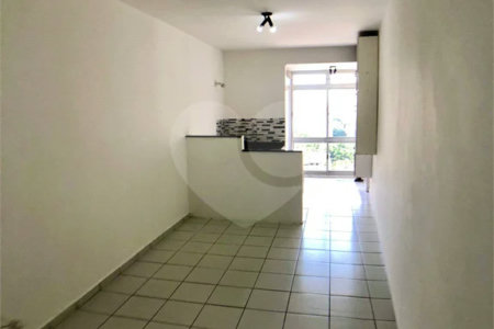 Studio à venda no bairro Barra Funda.