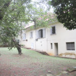 Casa à venda com 4 quartos, sendo 2 suítes,  no condomínio Chácara Flora, São Paulo - SP
