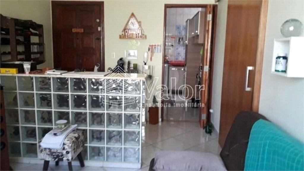 Apartamento no Romeu Santini .