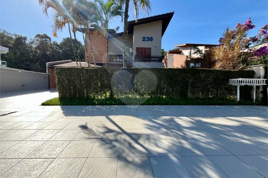 Casa à venda com 3 quartos, sendo 1 suíte, em Riviera de São Lourenço, Bertioga, SP