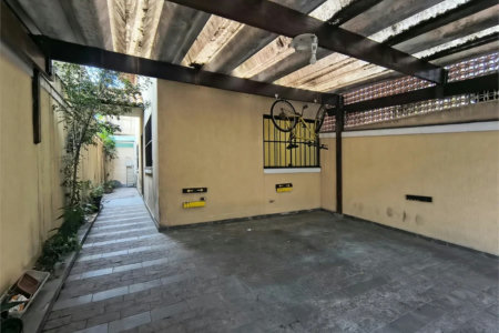 Sobrado à venda com 3 quartos, sendo 1 suíte,  em Butantã, São Paulo, SP