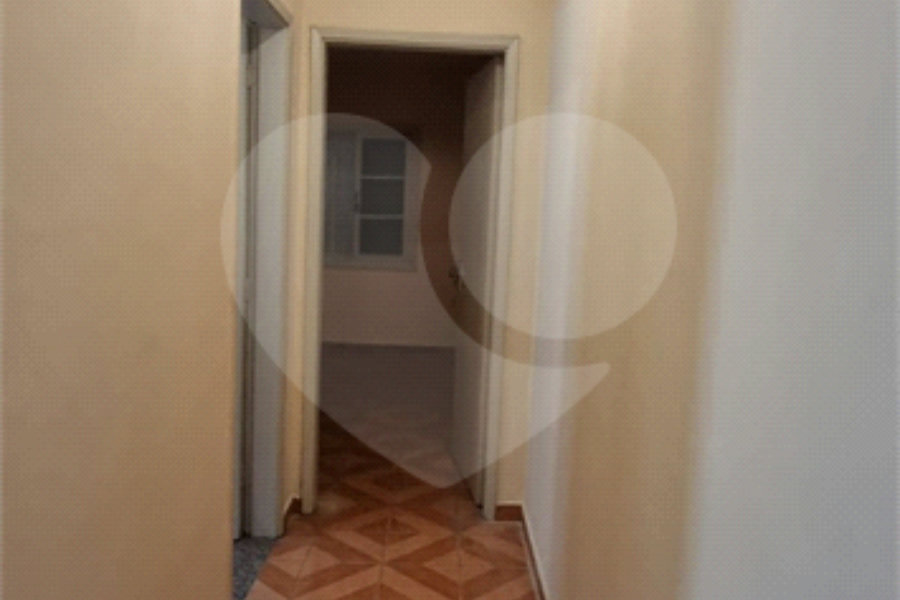 Sobrados com Renda, 300 m² Construídos em Terreno de 250 m²à venda no Jardim Vila Formosa, São Paulo