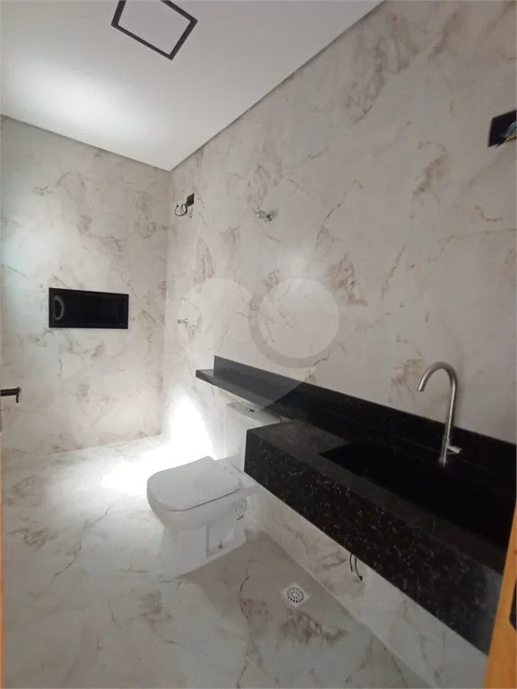 Casa com 155m² , 3 dormitórios , sendo 1 suíte , 4 vagas , à venda no Parque das Nações , em Santo André.