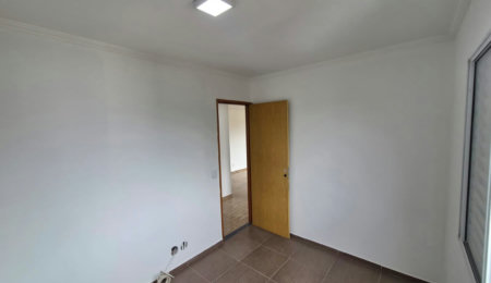 Apartamento à venda com 2 quartos em Jardim Ísis, Cotia - SP