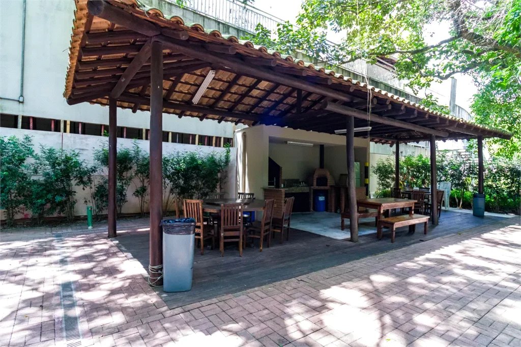 Apartamento à venda com 3 quartos, sendo 2 suítes, em Morumbi, São Paulo, SP