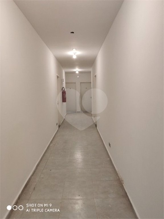 Apartamento no Condomínio Parque dos Manacás.