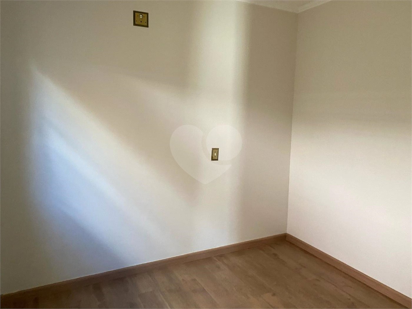 Casa térrea para venda no Planalto paraíso