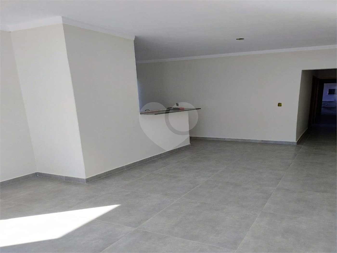 Casa nova 2 quartos dois banheiros Jardim Hikari