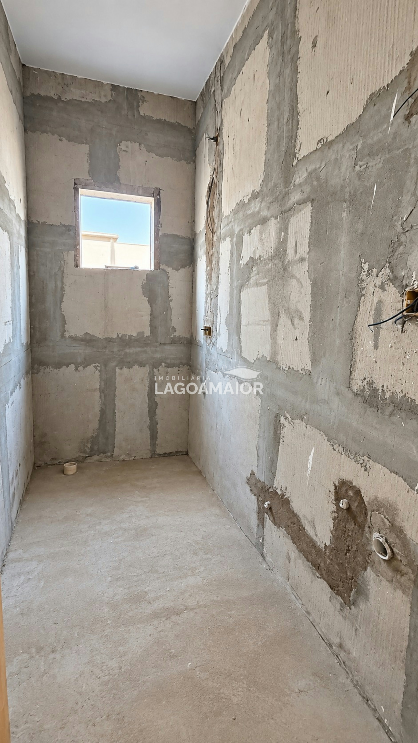 Casa à venda com 2 quartos, sendo 1 suíte, em Bela Vista da Lagoa, Três Lagoas - MS
