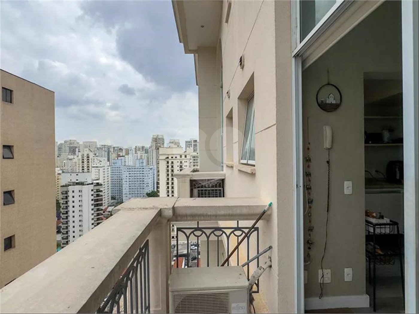 Apartamento à Venda no Campo Belo – Rua Demóstenes, 606