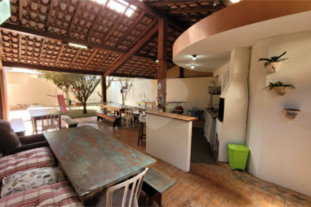 Casa em Condomínio, no Parque Sabará