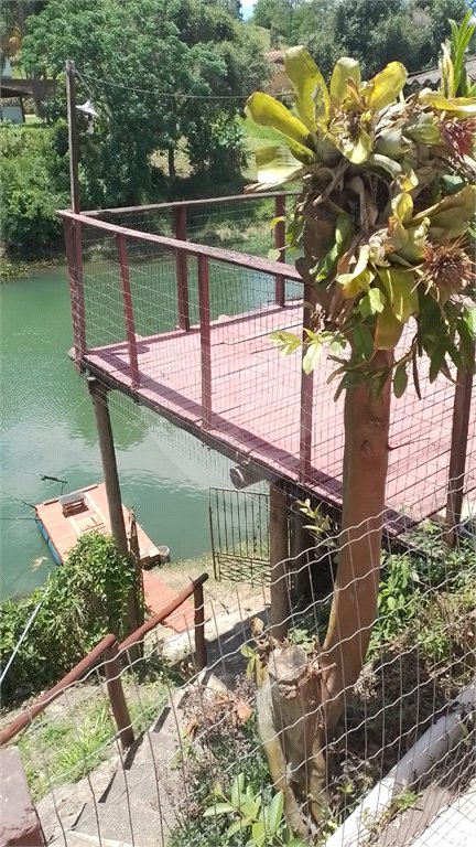 Chácara em Centro, Paraibuna/SP.
