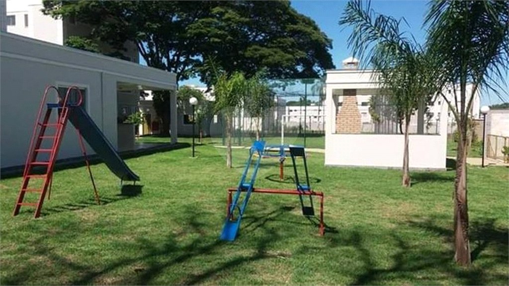 Apartamento no Condomínio Parque Royal Garden, localizado na cidade de Ribeirão Preto/SP.