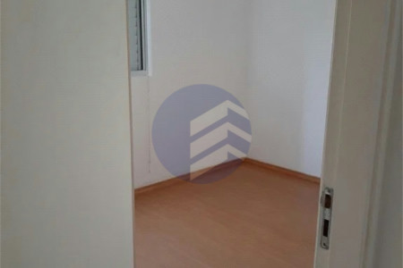 Apartamento à venda ou para alugar com 3 quartos, sendo 1 suíte, em Vila Suzana, São Paulo - SP