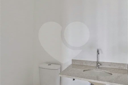 Apartamento com 2 quartos á venda no Alto da Boa Vista, São Paulo - SP