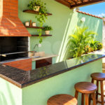 Casa à venda com 3 suítes em Indaiá, Caraguatatuba, SP
