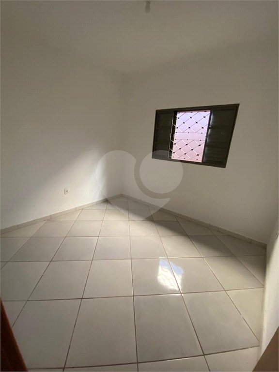 Casa para venda localizada no Jardim Medeiros
