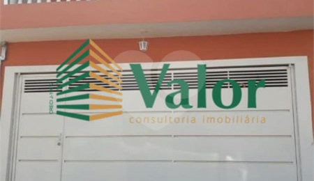 Casa à venda com 3 quartos, sendo 1 suíte,  em Residencial Monsenhor Romeu Tortorelli, São Carlos, SP