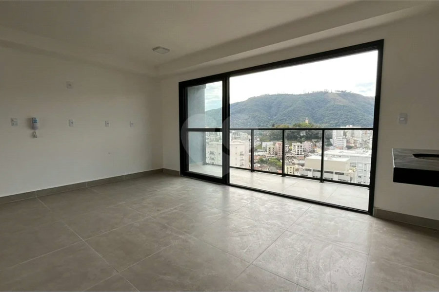 Apartamento à venda com 3 quartos, sendo 3 suítes, no Centro, Poços de Caldas - MG