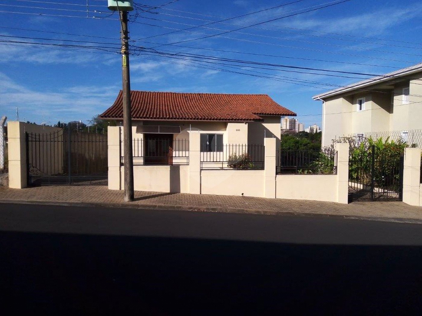 Imóvel Comercial/Residencial á venda na vila costa sol
