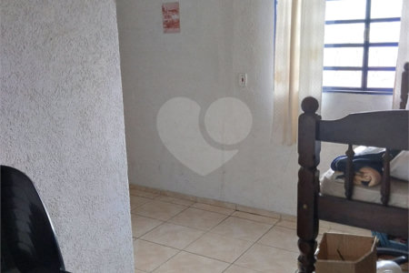 Barracão a venda no Cidade Aracy