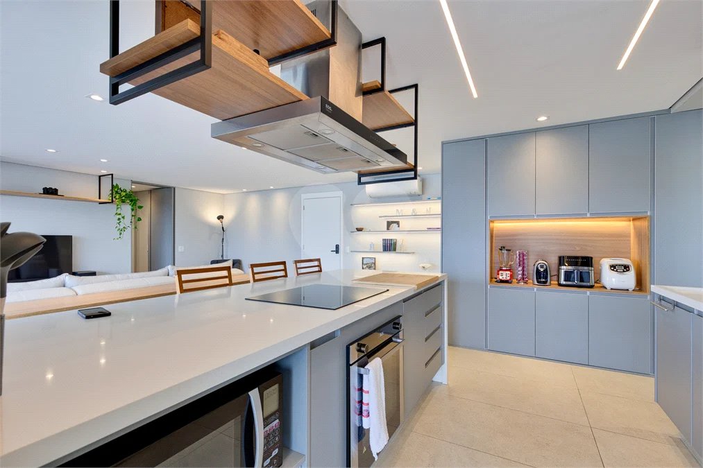 Apartamento à venda com 2 suítes em Santo Amaro, São Paulo, SP