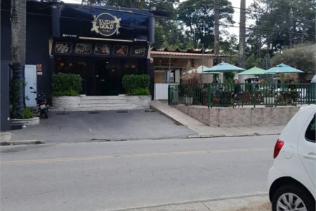 Alugo Loja com 82,00 metros na GRANJA VIANA