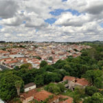 Apartamento no Condomínio Parque dos Manacás.