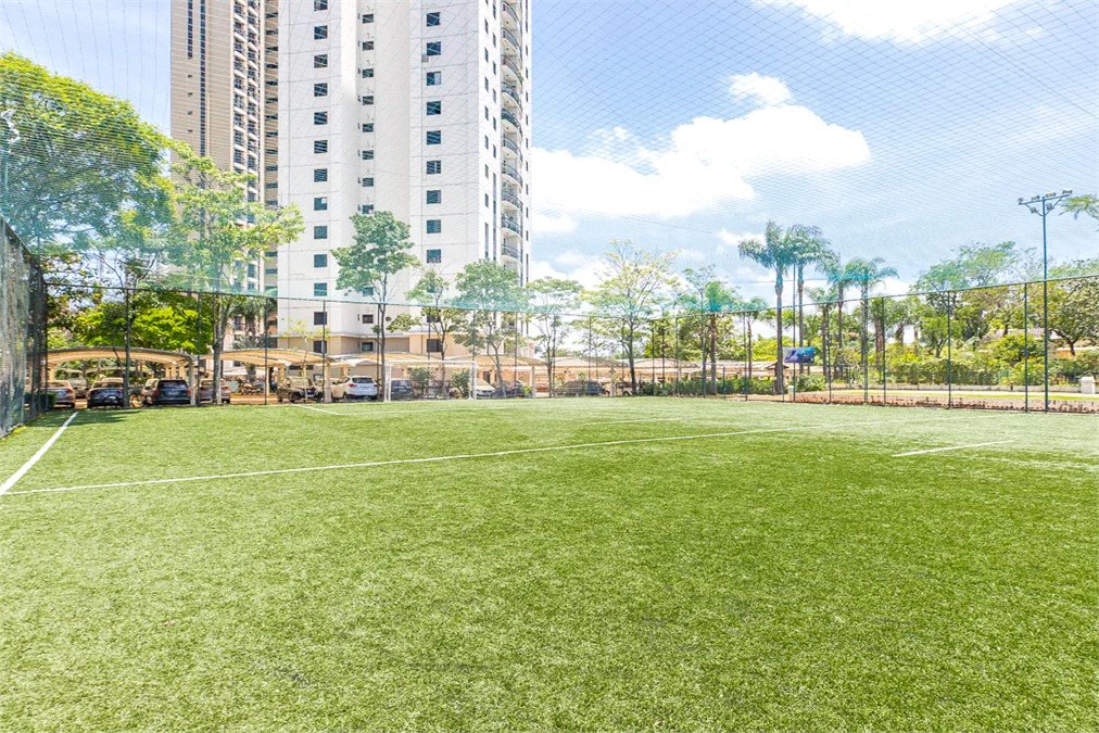 Apartamento à venda com 3 suítes em Alto da Boa Vista, São Paulo, SP
