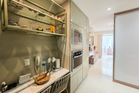 Apartamento Garden - Santa Cecília / Higienópolis - 1 Quartos - Venda / Compra - Quintal