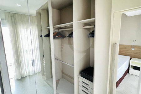 Apartamento venda / locação Vila Nova Conceição, 80m², andar alto, 1 suíte e 2 vagas