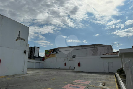 VENDA - Imóvel Comercial na Região Central de Indaiatuba com 741,63 m2 de construção, 1440,00 m2