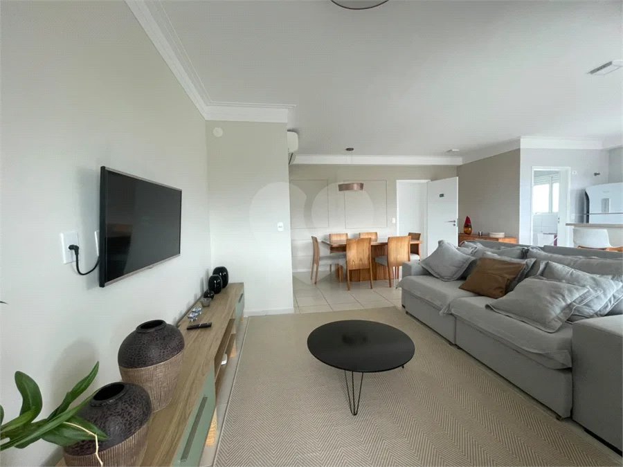 Apartamento à venda com 2 suítes no Centro, Bertioga, SP