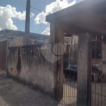 Vende-se terreno com 2 casas no Vila Boa Vista I