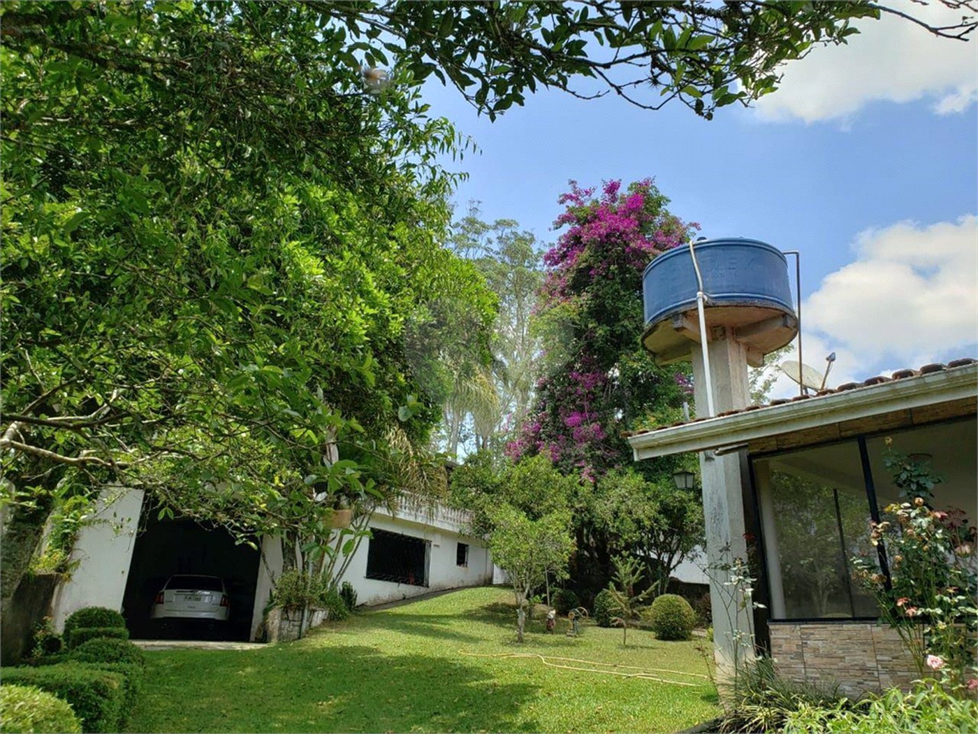Maravilhosa Chácara. Venha fazer uma visita