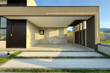 Casa térrea 3 dormitórios (3 suítes), espaço gourmet, piscina, 2 vagas garagem, condomínio fechado com ampla área lazer