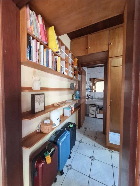 Casa para alugar com 3 quartos, sendo 1 suíte,  no condomínio Estância Marambaia, Vinhedo - SP