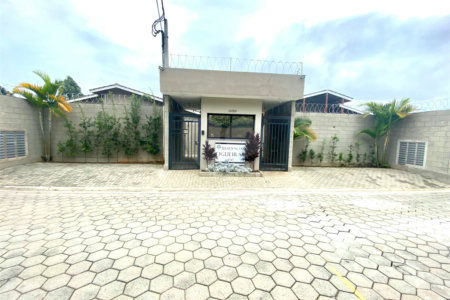 CASA TÉRREA EM ATIBAIA 2 DORMITÓRIOS EM CONDOMÍNIO FECHADO