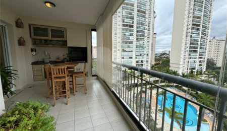 Apartamento à venda com 3 suítes em Alto da Boa Vista, São Paulo, SP