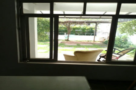 Excelente sobrado com 6 vagas de garagem e piscina próximo ao Metrô Vila Sônia - Jardim Peri Peri