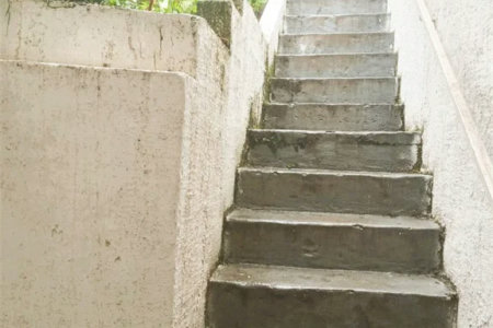 Casa à venda ou para alugar com 7 quartos, sendo 2 suítes,  em Jardim Peri Peri, São Paulo, SP