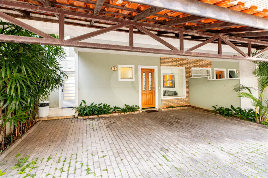 Casa no condomínio Condomínio Villa de São Paulo para venda com 2 quartos, sendo 2 suítes , 200m²