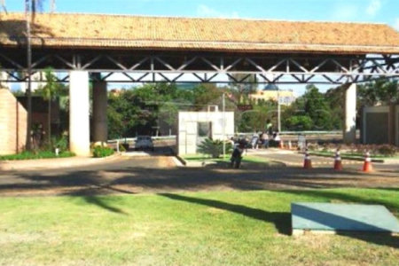 Sobrado para venda no Condomínio Faber