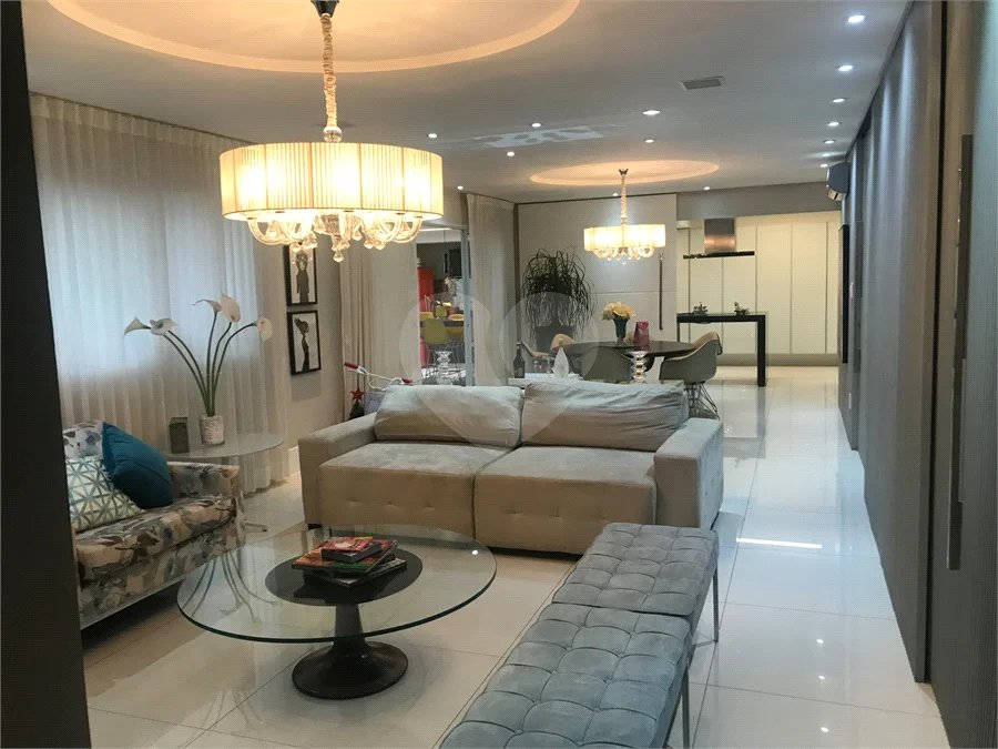 Apartamento para alugar com 3 suítes em Jardim Marajoara, São Paulo, SP
