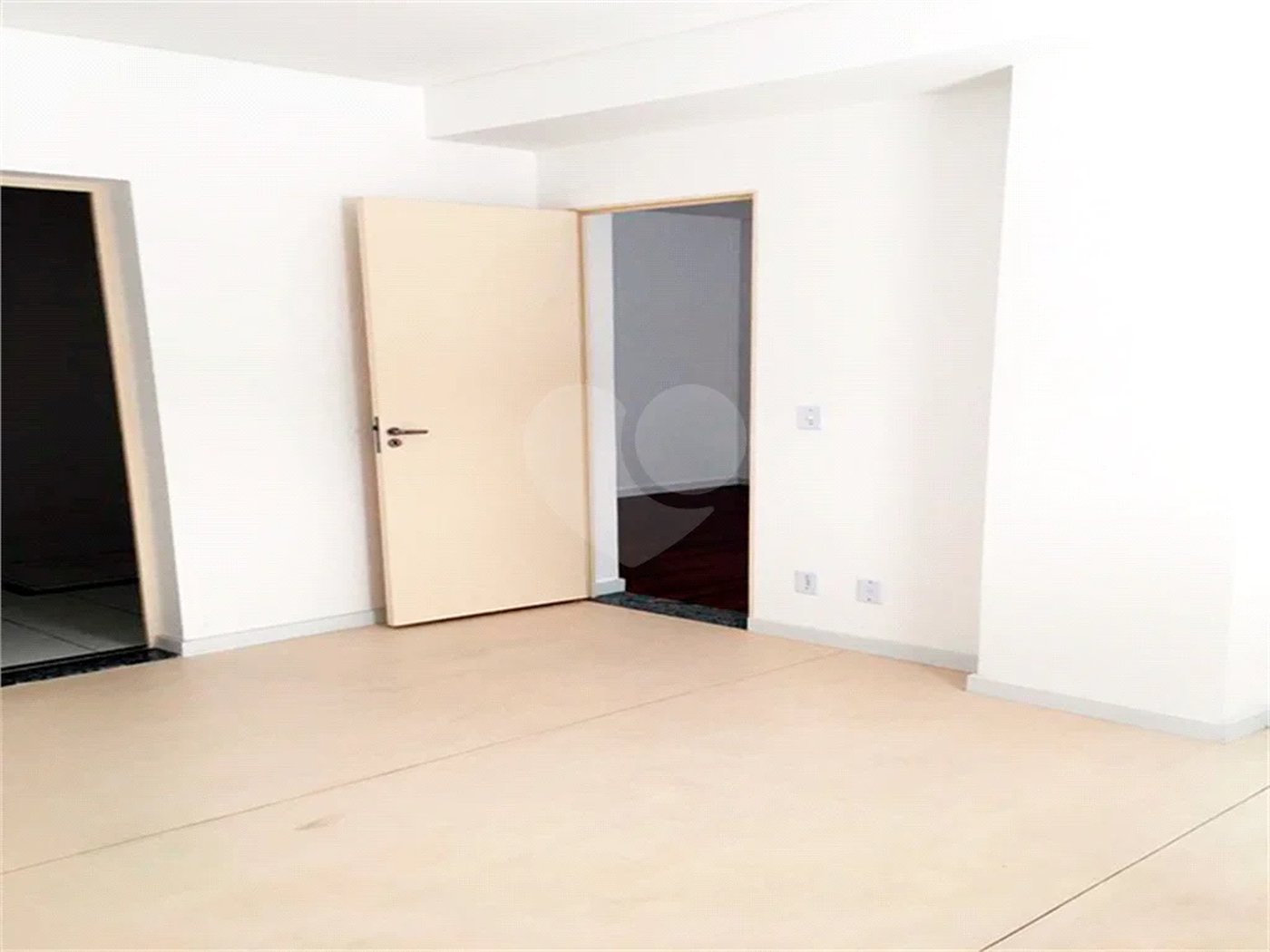 Apartamento em excelente localização na Av. Ipiranga Centro de São Paulo