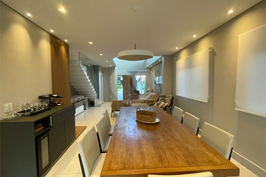 Casa à venda ou para alugar com 4 suítes em Morada da Praia, Bertioga, SP