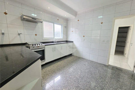 Casa para Locação no Condomínio Terras de São Francisco em Vinhedo/SP