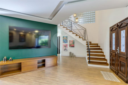 Casa à venda com 4 quartos, sendo 2 suítes, em Interlagos, São Paulo, SP